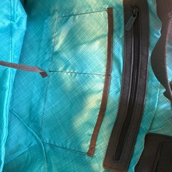 Thirty-One Euro Straw Tote - Picture 4 of 4